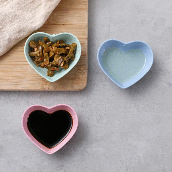 Dinnerware Mini Bowl Love Heart Shape Wheat Straw Bowls